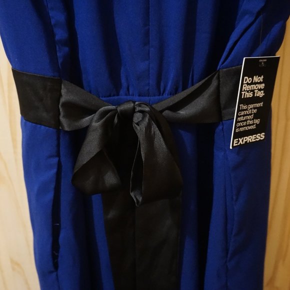 Express Ruffle Front Dress - Picture 8 of 8